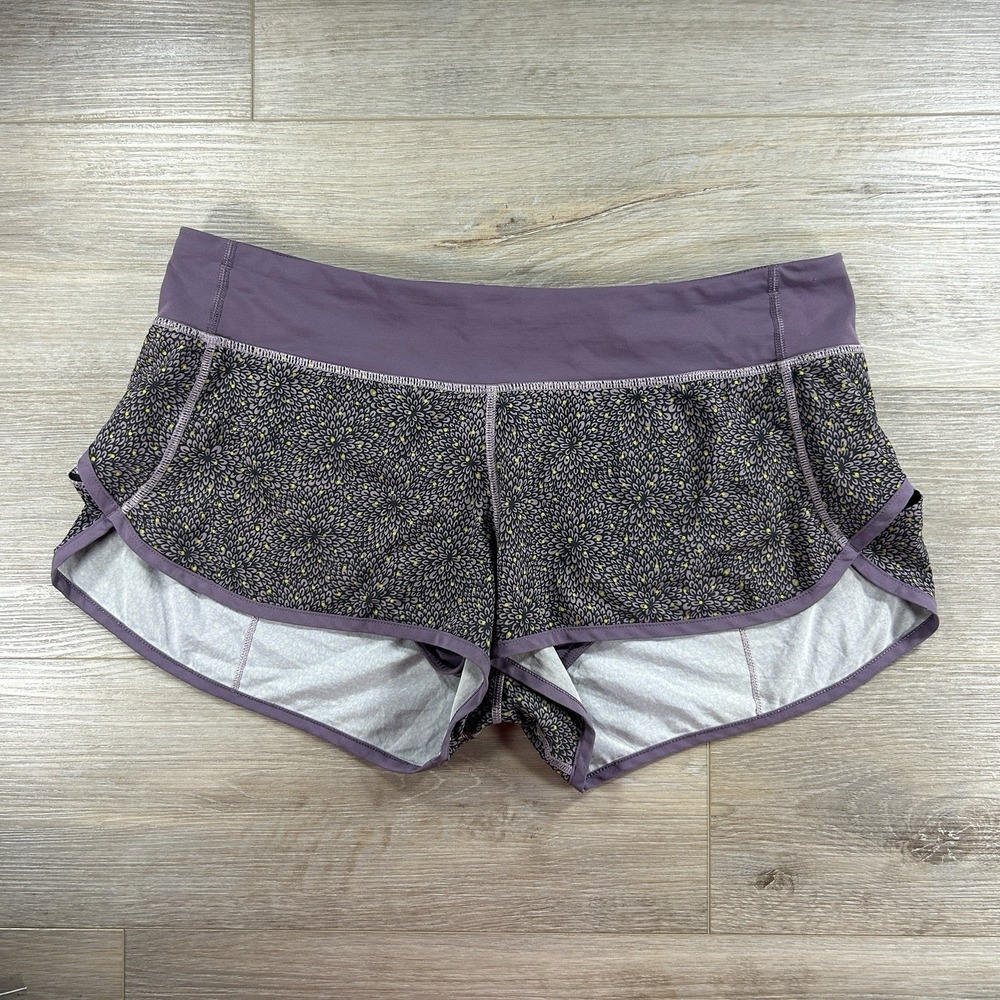 Lululemon Size 10 Low Rise Speed Up 2.5" Short Stretch Dottie Mum Deep Coal